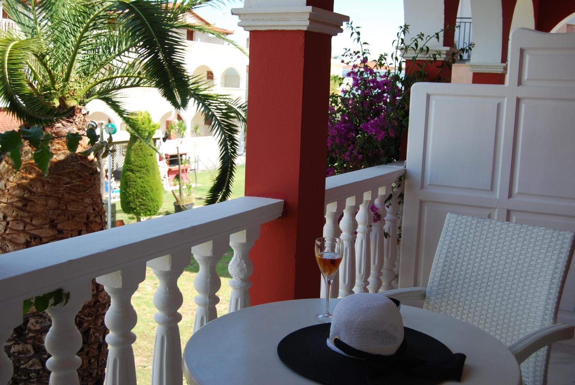 Tropical Studios Laganas Dış mekan fotoğraf